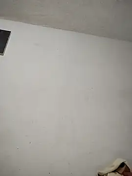 Valentina Squirt- online show from 10.19.25