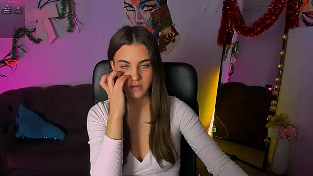 Snapshot of lina_fox12 chatting on 01.08.26 lina fox12 online show from 01.08.26