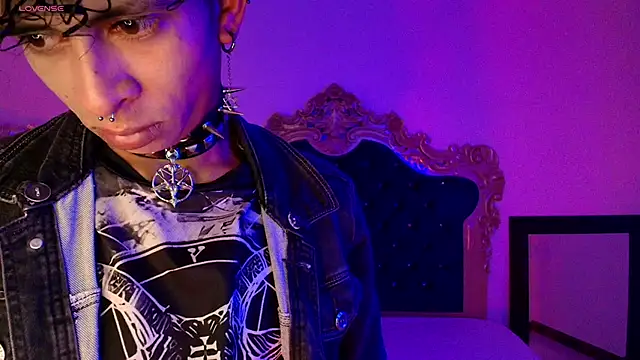Maximo king online show from 10.08.25