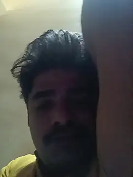 puneriboy32 online show from 11.11.25