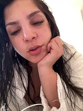 Snapshot of sweet_manuella chatting on 10.01.25 sweet manuella online show from 10.01.25