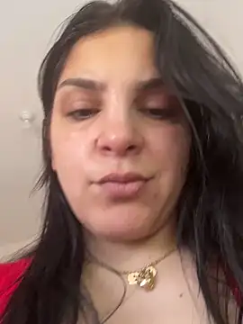 Snapshot of sweet_manuella chatting on 10.22.25 sweet manuella online show from 10.22.25