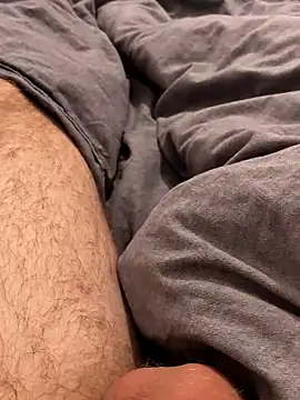 Snapshot of Amateur_Callboy chatting on 10.17.25 Amateur Callboy online show from 10.17.25