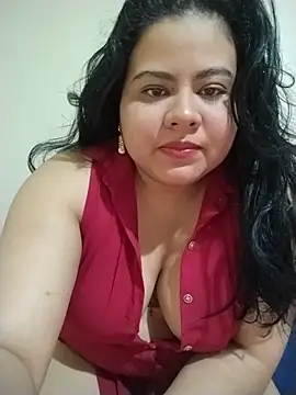Snapshot of Tania_cruz_ chatting on 07.12.26 Tania cruz online show from 07.12.26