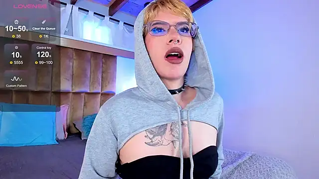 SamyShark online show from 10.08.25