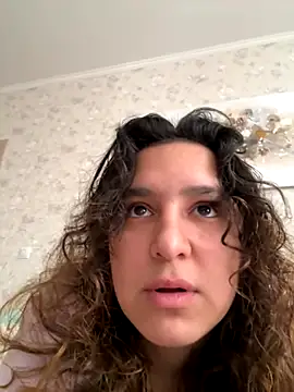 Luisaa rosee online show from 10.02.25