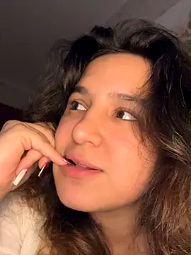 Luisaa rosee online show from 10.10.25