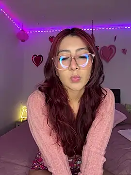 saramooon online show from 02.20.26