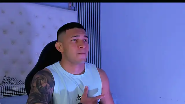 Snapshot of venedic_bull chatting on 02.06.26 venedic bull online show from 02.06.26