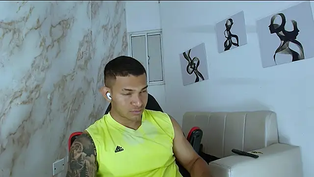 Snapshot of venedic_bull chatting on 02.23.26 venedic bull online show from 02.23.26