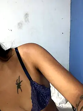 Snapshot of deby_03 chatting on 12.01.25 deby 03 online show from 12.01.25