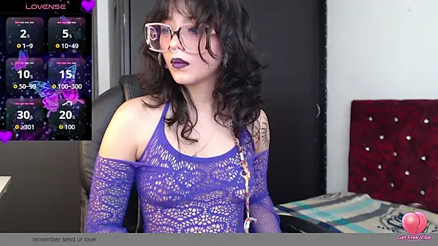 Lia Carter  online show from 02.12.26