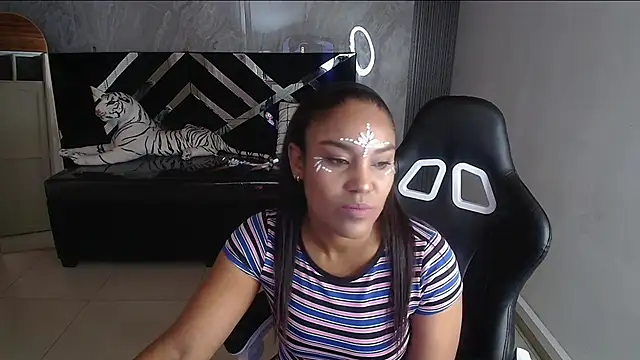 kamala a online show from 10.21.25