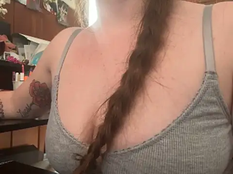 Lil Mama17 online show from 04.13.26