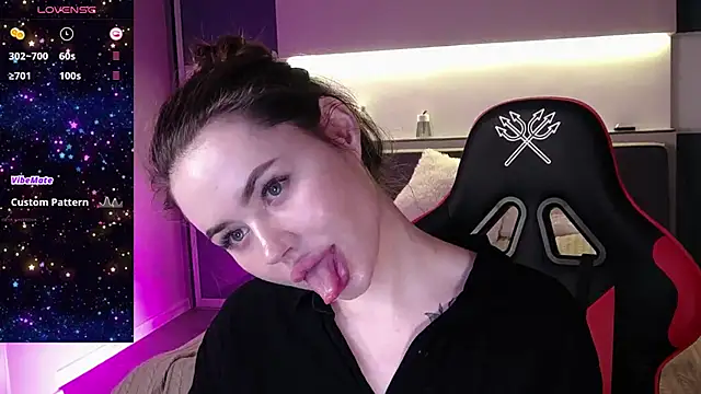 AlmaryKim online show from 12.09.24