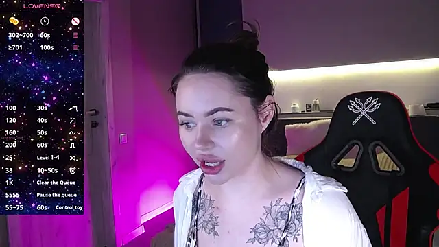 AlmaryKim online show from 12.16.24