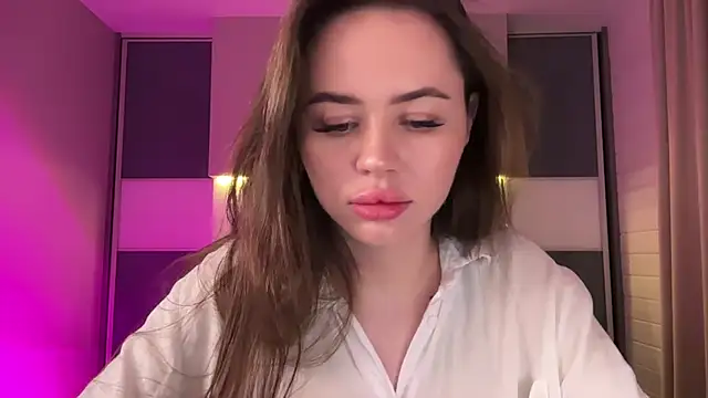 AlmaryKim online show from 02.03.25