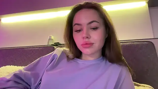 AlmaryKim online show from 02.05.25