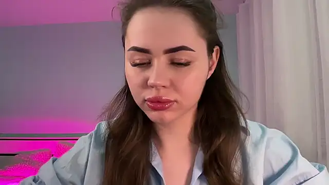 AlmaryKim online show from 02.20.25