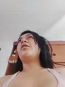 alejitasweet online show from 11.15.25