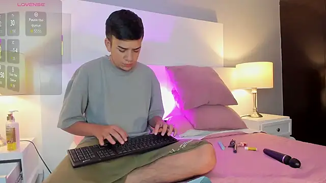 Dylan Katte online show from 12.17.25