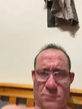 Snapshot of vrusty76 chatting on 03.03.26 vrusty76 online show from 03.03.26