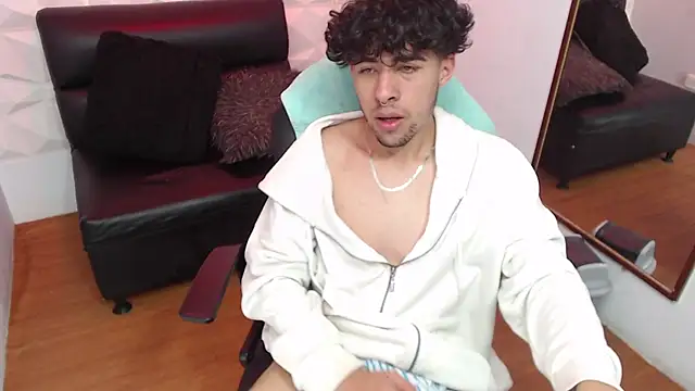 Liil boy online show from 11.11.25