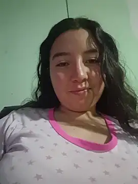 annyaparis online show from 11.18.25