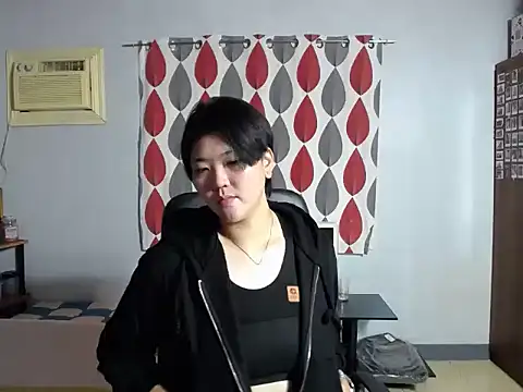 lady fingertips online show from 10.01.25