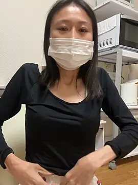 mia2 jp online show from 11.04.25