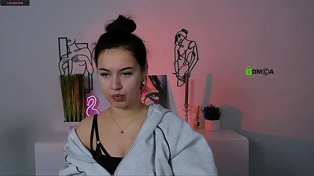 vivy star1 online show from 10.19.25