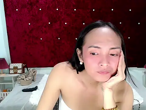 Snapshot of xAsianTOPModelx chatting on 10.01.25 xAsianTOPModelx online show from 10.01.25