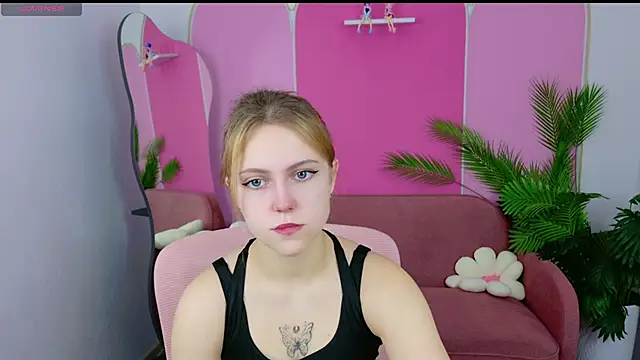 Stellahaart online show from 11.27.25