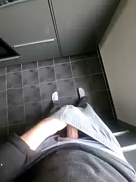 rezzzze online show from 11.13.25