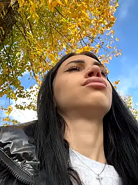 ilariea girl online show from 10.15.25