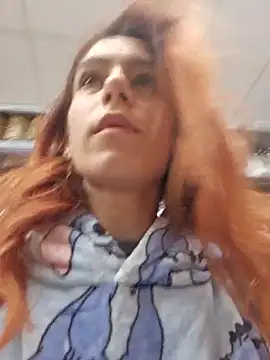 Snapshot of YuriXo chatting on 11.06.25 YuriXo online show from 11.06.25