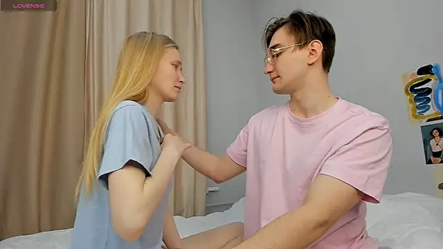 Snapshot of LoversFire chatting on 11.28.25 LoversFire online show from 11.28.25