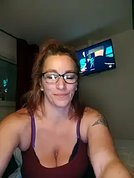 Fifi83Bell online show from 12.15.25