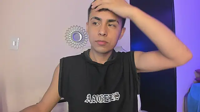 Snapshot of Nyko_ds chatting on 11.13.25 Nyko ds online show from 11.13.25