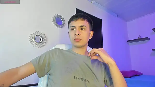 Snapshot of Nyko_ds chatting on 11.17.25 Nyko ds online show from 11.17.25