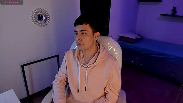 Snapshot of Nyko_ds chatting on 11.28.25 Nyko ds online show from 11.28.25