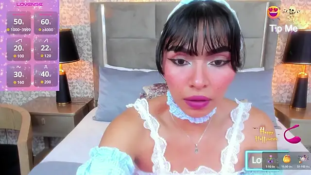 KoralBlum online show from 10.31.25