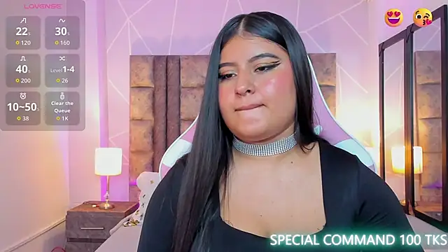 AnnaSwift  online show from 12.17.25