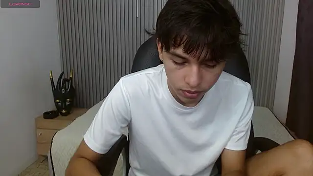 StiwenTwink online show from 03.31.26