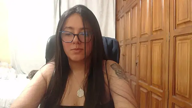 Venus cat  online show from 04.25.26