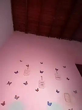 Snapshot of Solaangel_ chatting on 11.09.25 Solaangel online show from 11.09.25