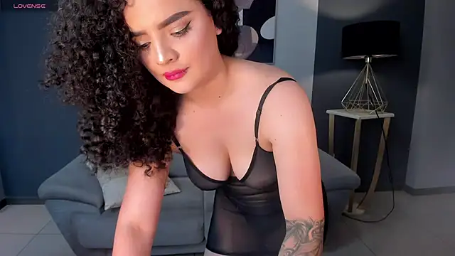 KylieJenkins online show from 10.28.25