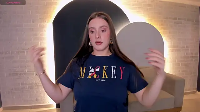 ZoeyWalker  online show from 10.23.25