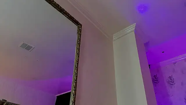 alana madison10 online show from 10.15.25