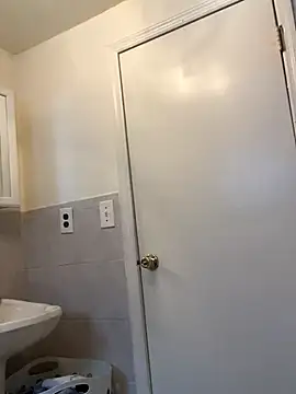 Snapshot of AmberLustXXX chatting on 12.14.25 AmberLustXXX online show from 12.14.25